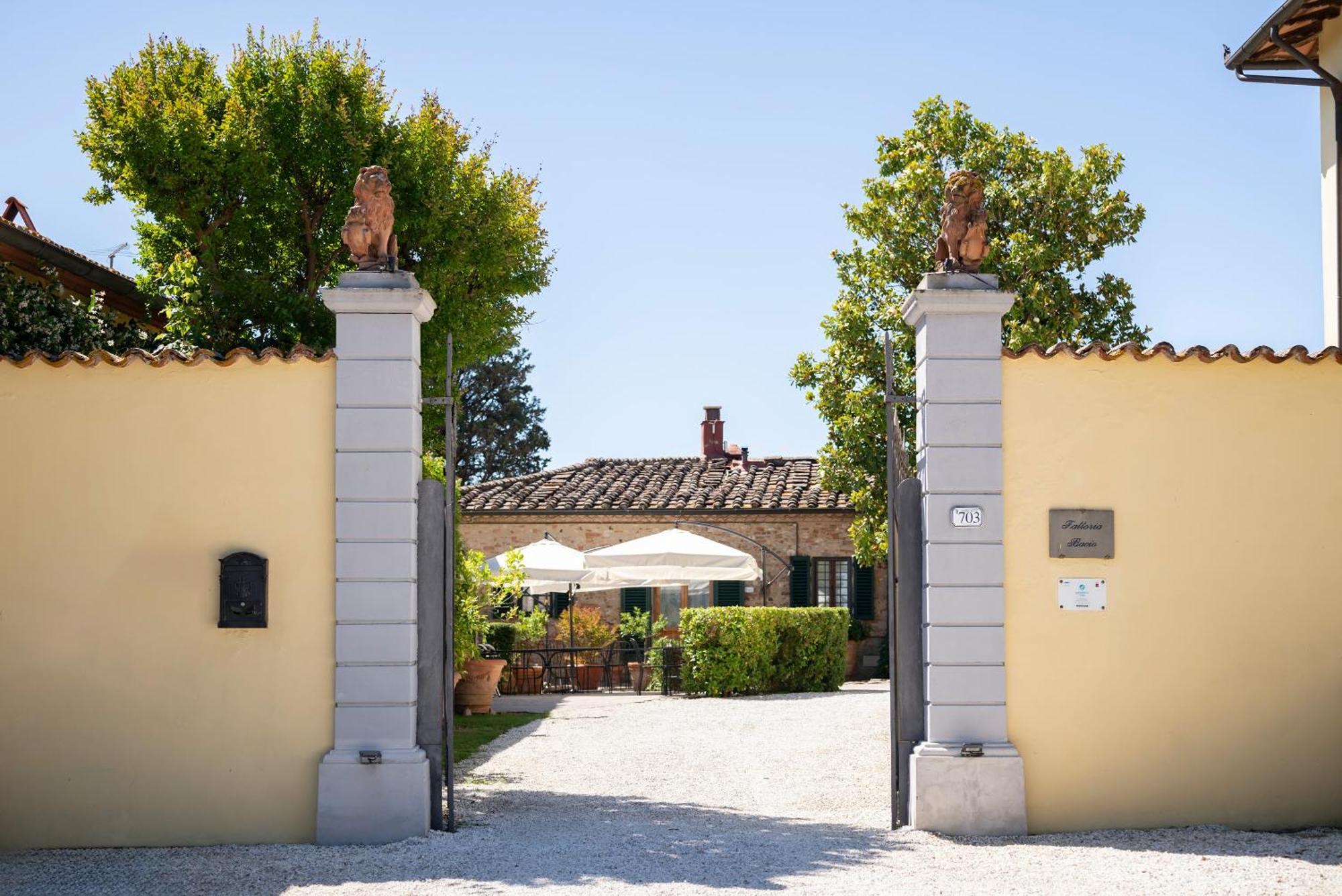 Agriturismo Bio Fattoria Bacio Certaldo Bagian luar foto