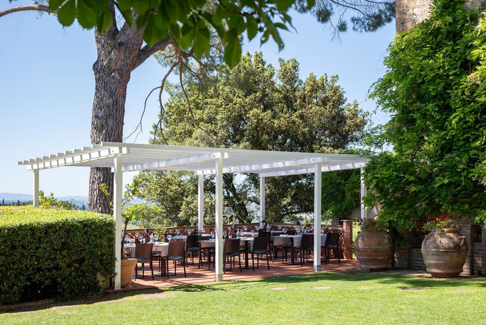 Agriturismo Bio Fattoria Bacio Certaldo Bagian luar foto