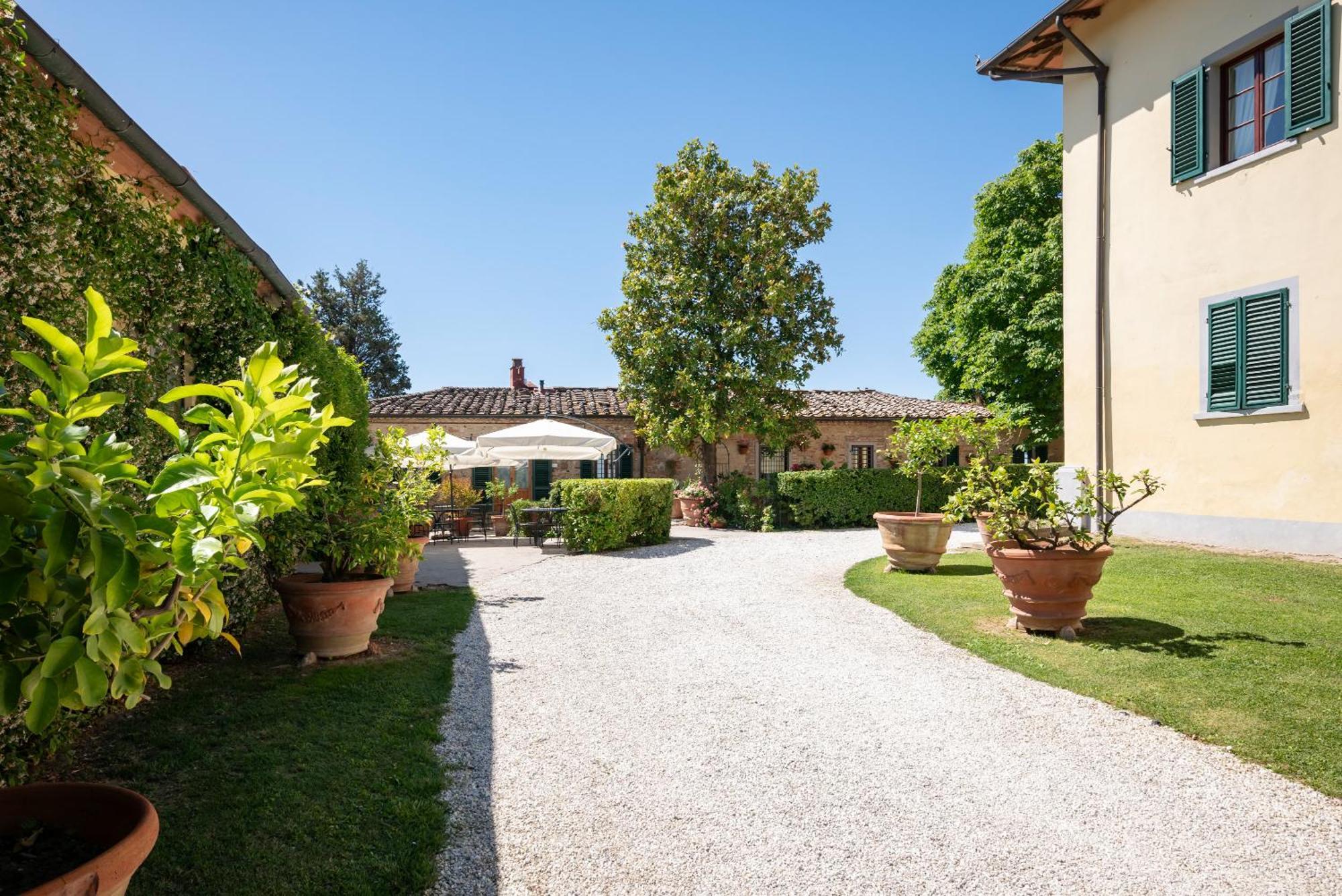 Agriturismo Bio Fattoria Bacio Certaldo Bagian luar foto
